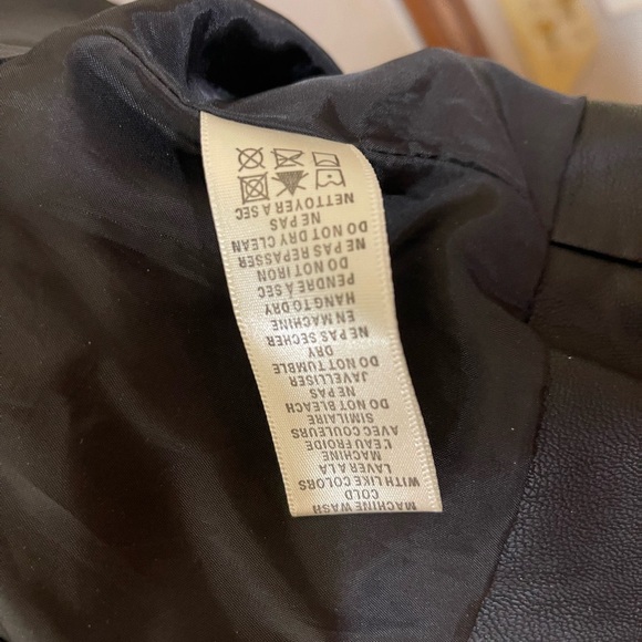 Max Studio Sleek Faux Black Leather Biker Jacket Sz M NWT - Picture 4 of 5